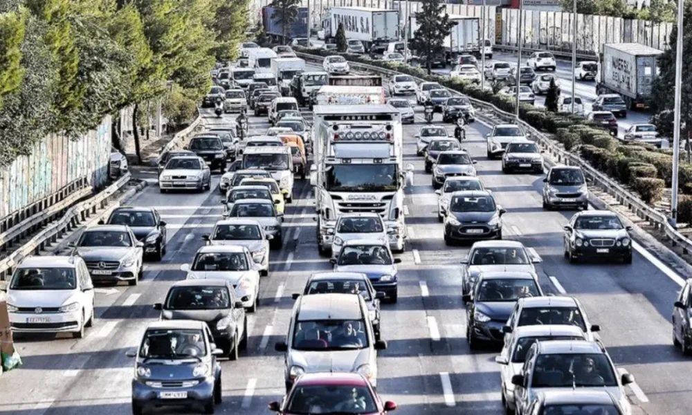 Τροχαίο στον Κηφισό - Κίνηση στο ύψος της Αχαρνών